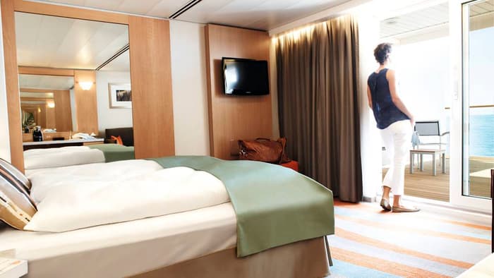 Thomson Cruises TUI Explorer Accommodation Junior Suite.jpg